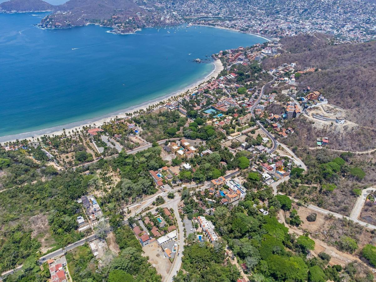 Hotel Casa Victoria Zihuatanejo Esterno foto