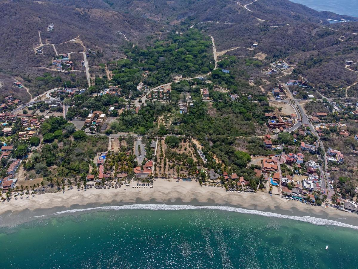 Hotel Casa Victoria Zihuatanejo Esterno foto
